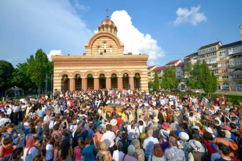 Evenimente închinate Sfântului Ierarh Nifon la Târgoviște Poza 70322