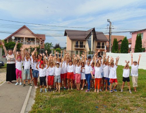 „Şcoala de vară” în Parohia „Sfântul Dumitru” Florești Poza 70310