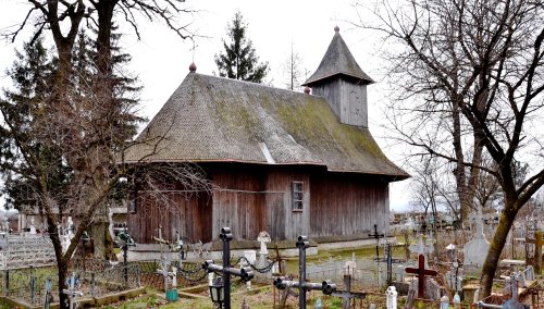 Biserica Sfinților Voievozi de la Drăgești - Dămienești Poza 70294