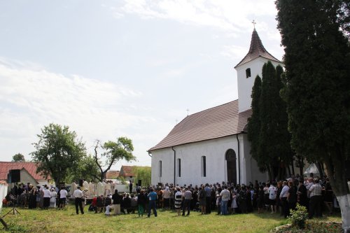 Biserica din Rotbav, monument de spiritualitate din Ţara Bârsei Poza 70019