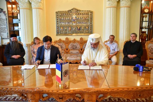 Protocol de cooperare între Patriarhia Română şi Ministerul Sănătăţii Poza 69854