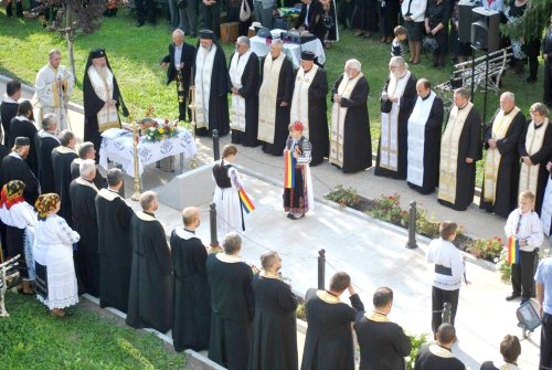 Preotul martir Aurel Munteanu, comemorat la Huedin Poza 69699