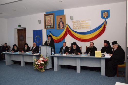 160 de ani de la înfiinţarea Seminarului Teologic Liceal Ortodox „Veniamin Costachi“ Poza 68945