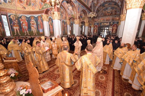 160 de ani de la înfiinţarea Seminarului Teologic Liceal Ortodox „Veniamin Costachi“ Poza 68947