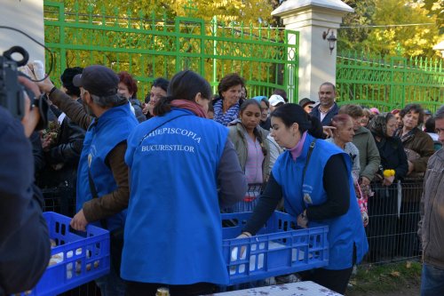 Arhiepiscopia Bucureştilor, alături de pelerini  Poza 68609