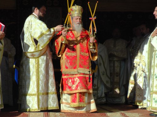 Sărbătoarea Sfântului Dimitrie Basarabov în Parohia Fundu Moldovei  Poza 68564