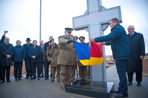 A fost inaugurat cimitirul militarilor români căzuţi la Stalingrad Poza 68549