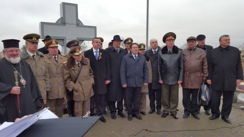 A fost inaugurat cimitirul militarilor români căzuţi la Stalingrad Poza 68551