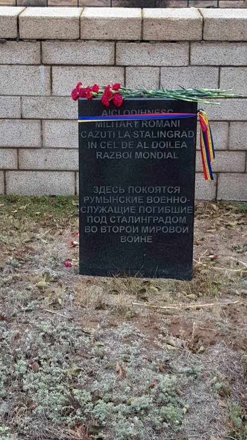 A fost inaugurat cimitirul militarilor români căzuţi la Stalingrad Poza 68556