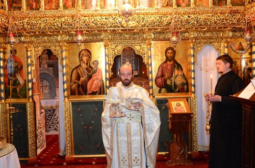 Sfântul Cuvios Gheorghe din Drama, sărbătorit la Paraclisul istoric al Reşedinţei Patriarhale Poza 68408