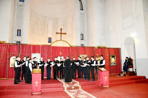 Concert de colinde al şcolilor teologice din Oradea Poza 67536