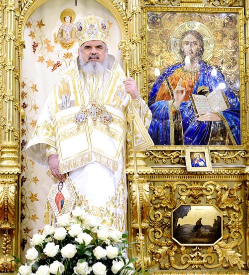 Patriarhul României sărbătorește ziua onomastică prin rugăciune Poza 67546
