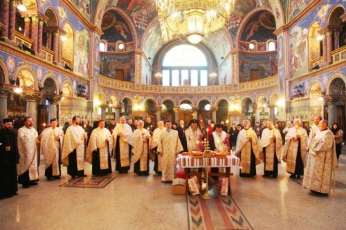 Pomenire de 40 de zile pentru părintele Constantin Voicu Poza 67451