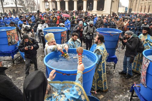 Binecuvântarea Iordanului la Catedrala Patriarhală Poza 67147