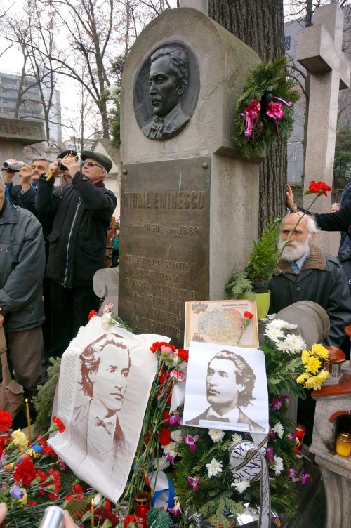 Evenimente bisericești și culturale dedicate comemorării poetului Mihai Eminescu Poza 66705