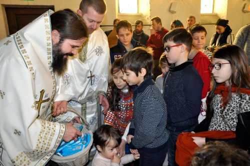 Preasfințitul Macarie este solidar cu familiile românești din Norvegia Poza 66539