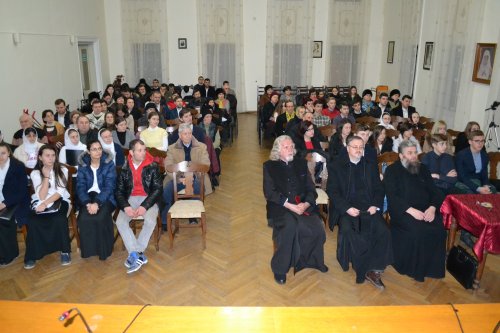 „Educaţia religioasă a tineretului creştin-ortodox“ Poza 65946