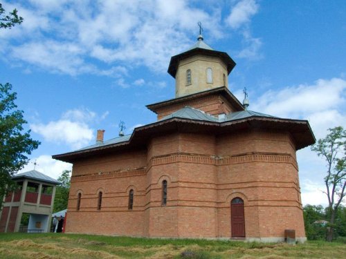 Biserica din Secuia, ctitoria urmaşilor slăvitului Voievod Ştefan Poza 64965