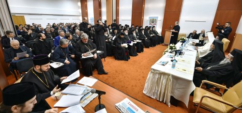 Adunarea Naţională Bisericească întrunită la Bucureşti Poza 64566