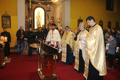 Noi biserici româneşti pentru diasporă Poza 64507