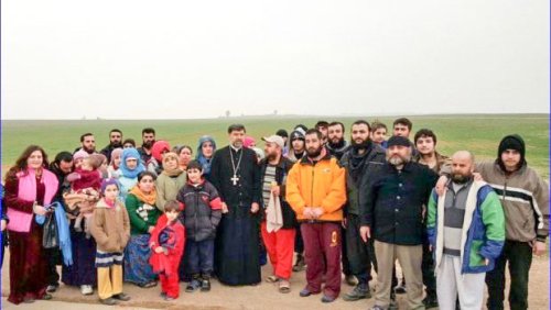 43 de ostatici creştini eliberaţi de ISIS Poza 64139