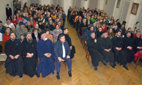Conferinţă dedicată familiei, la Botoşani Poza 63627