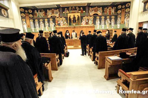 Dezbateri pe tema orei de religie în Grecia Poza 63671