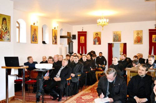 Şedinţe ale preoţilor din protopopiatele Cluj II şi Huedin Poza 63639