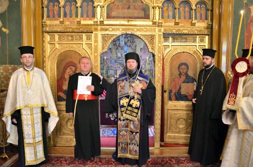Sfântul Ierarh Sofronie, Patriarhul Ierusalimului, cinstit la Oradea Poza 63585