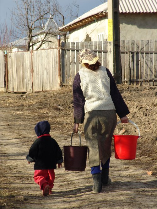 Program de reducere a ratei mortalității materne Poza 63347