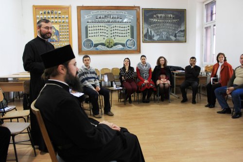 Un nou curs de formare pentru tinerii din parohii, la Sibiu Poza 62563