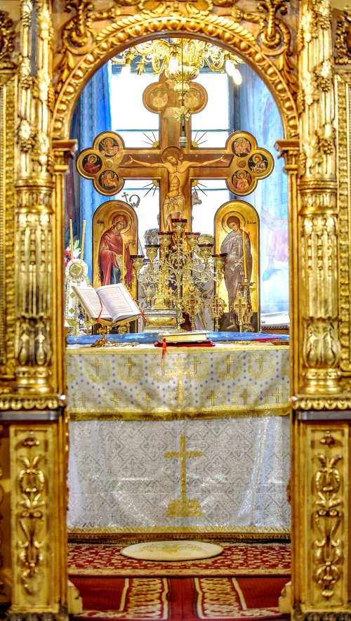 Patriarhul României a slujit la Mănăstirea Cernica Poza 62063
