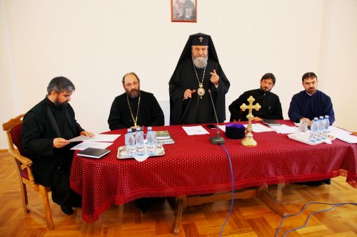 Conferinţe preoţeşti în Arhiepiscopia Sibiului Poza 61917
