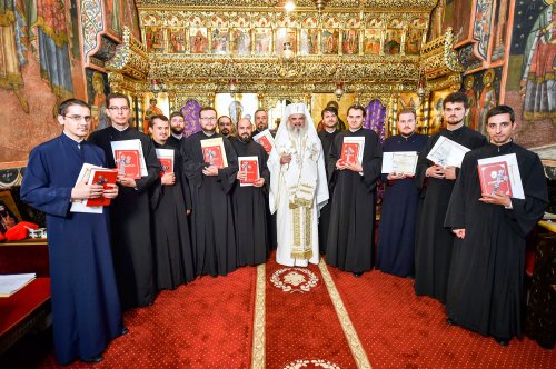 Hirotesii întru duhovnic la Reşedinţa Patriarhală Poza 61856