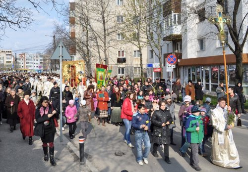 Pelerinajul de Florii în Eparhia Iaşilor Poza 61357