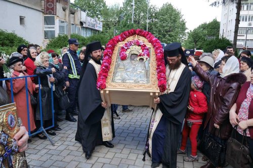 Manifestări religioase închinate Sfântului Gheorghe, în Moldova Poza 61266