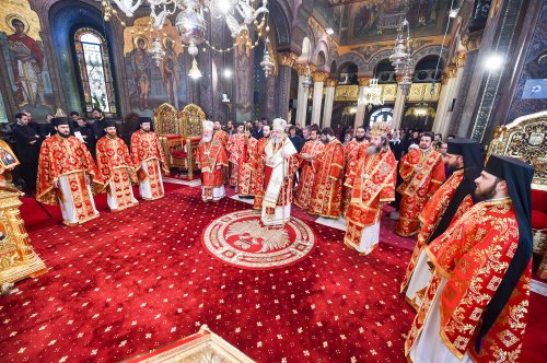 Prăznuirea instituirii Euharistiei la Cina cea de Taină Poza 60914