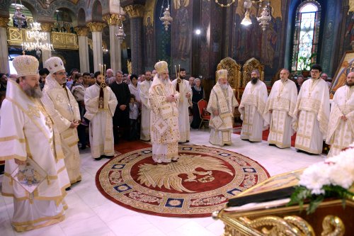 Vecernia Învierii Domnului  la Catedrala Patriarhală Poza 60876