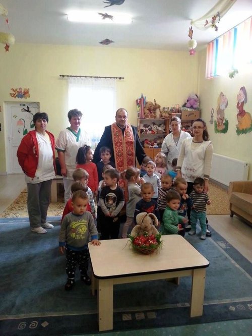 Sărbătoare la Centrul de zi pentru copii „Sfânta Irina” din Blaj Poza 60719
