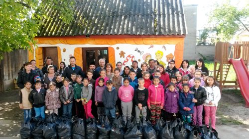 Activități filantropice în Parohia Sânnicolau Mare Poza 60654