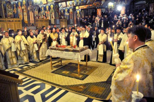 Şapte ani de la trecerea la Domnul a Episcopului Ioachim Mareş Poza 60591