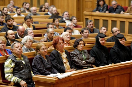 Continuitate şi noutate în arta religioasă Poza 60315