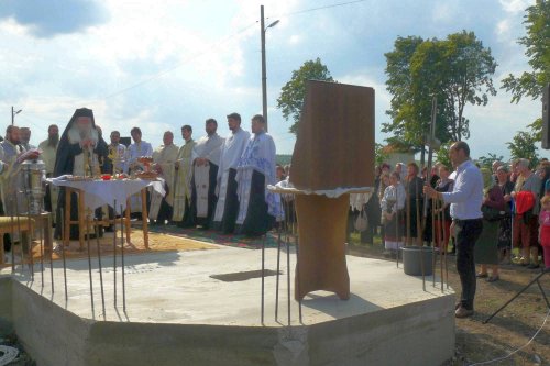 Biserici resfinţite în Mitropolia Moldovei şi Bucovinei Poza 59608