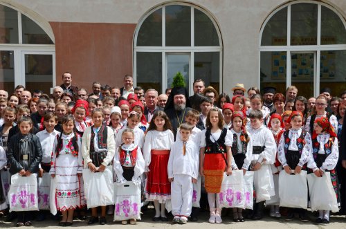 Întâlnirea tinerilor ortodocși bihoreni Poza 59443
