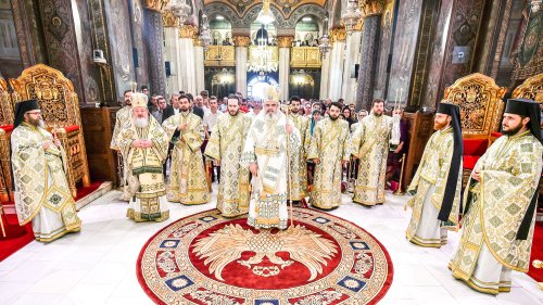 Duminica a 5-a după Paști, la Catedrala Patriarhală Poza 59318