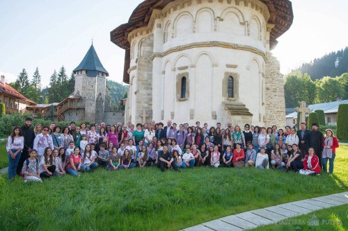 Concursul naţional interdisciplinar „Cultură şi spiritualitate românească“ Poza 59204