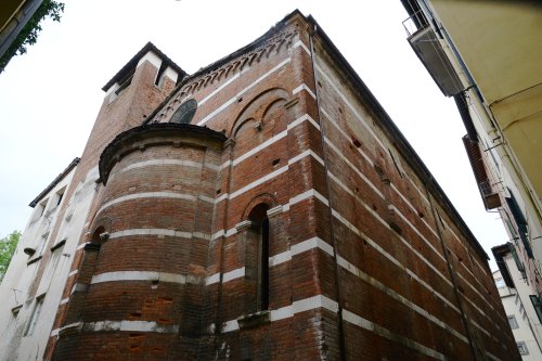 Biserica românilor din Lucca-Italia a fost sfinţită Poza 59088