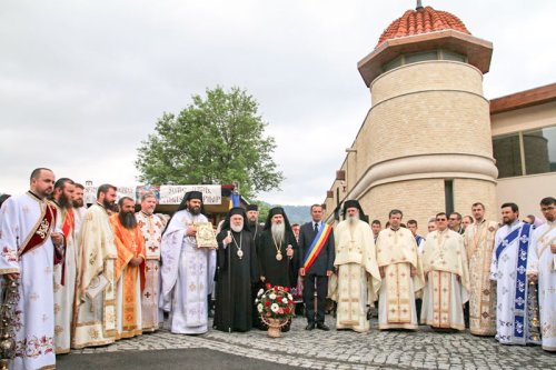 Renovarea criptei martirilor de la Niculițel Poza 58849