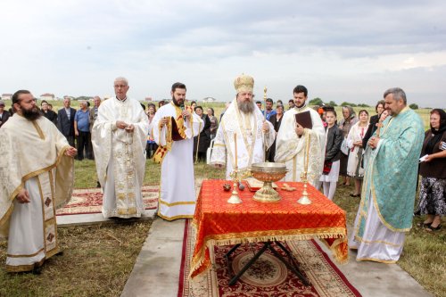 Două capele binecuvântate în județul Ilfov Poza 58452