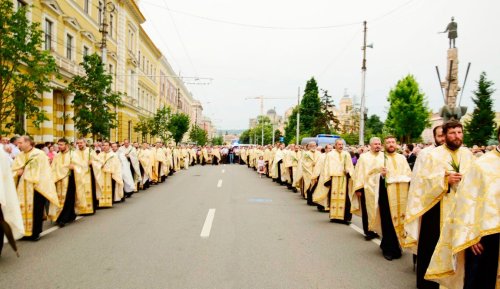 Sărbătoarea Pogorârii Duhului Sfânt, în Transilvania Poza 58048